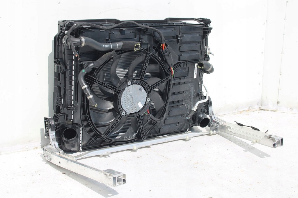 Bmw x1 u11 радиатор воды кондиционер 64539873828 5001775 5a078d0 020103c2 365801 Киев