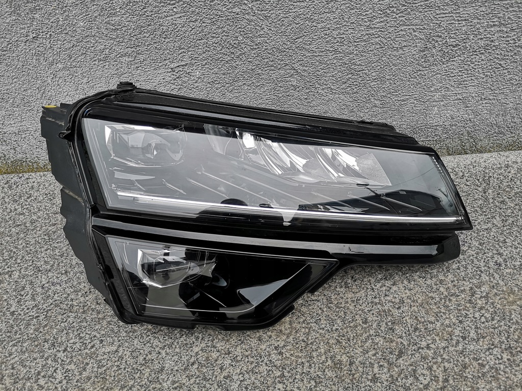 фото №1, Skoda kodiaq 57b full led правый