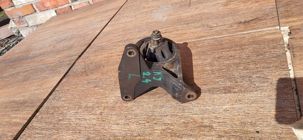 фото №10, Jeep cherokee liberty kj 01-07r 2.4 b подушка кронштейн двигуна ліва