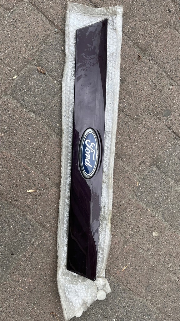 Купити Молдинг багажника ford mondeo mk4 2.0 16v 7s71-402b34a