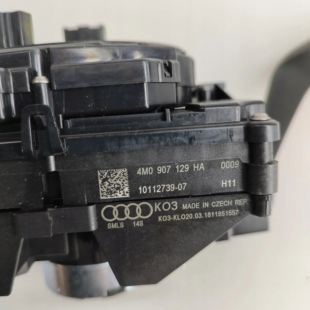 фото №9, Audi a5 2018 рычаг / переключатель поворотники