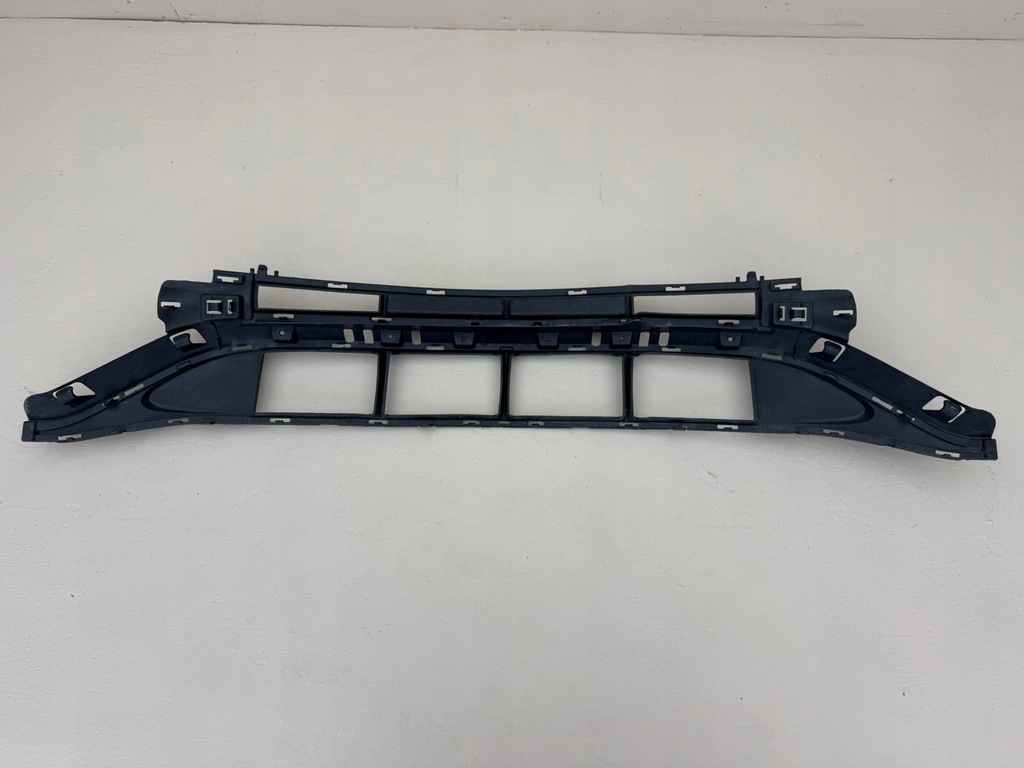 фото №12, Mercedes c klasa w206 21r- решётка средняя бампера перед a2068850602