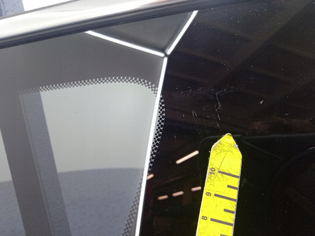 фото №9, Jeep grand cherokee wk2 lift стекло кузовная задняя правая