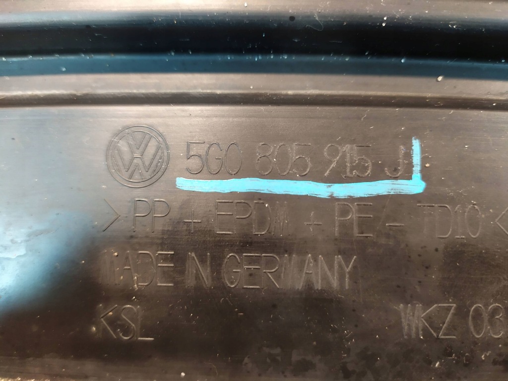 фото №14, Спойлер бампера перед накладка vw golf vii