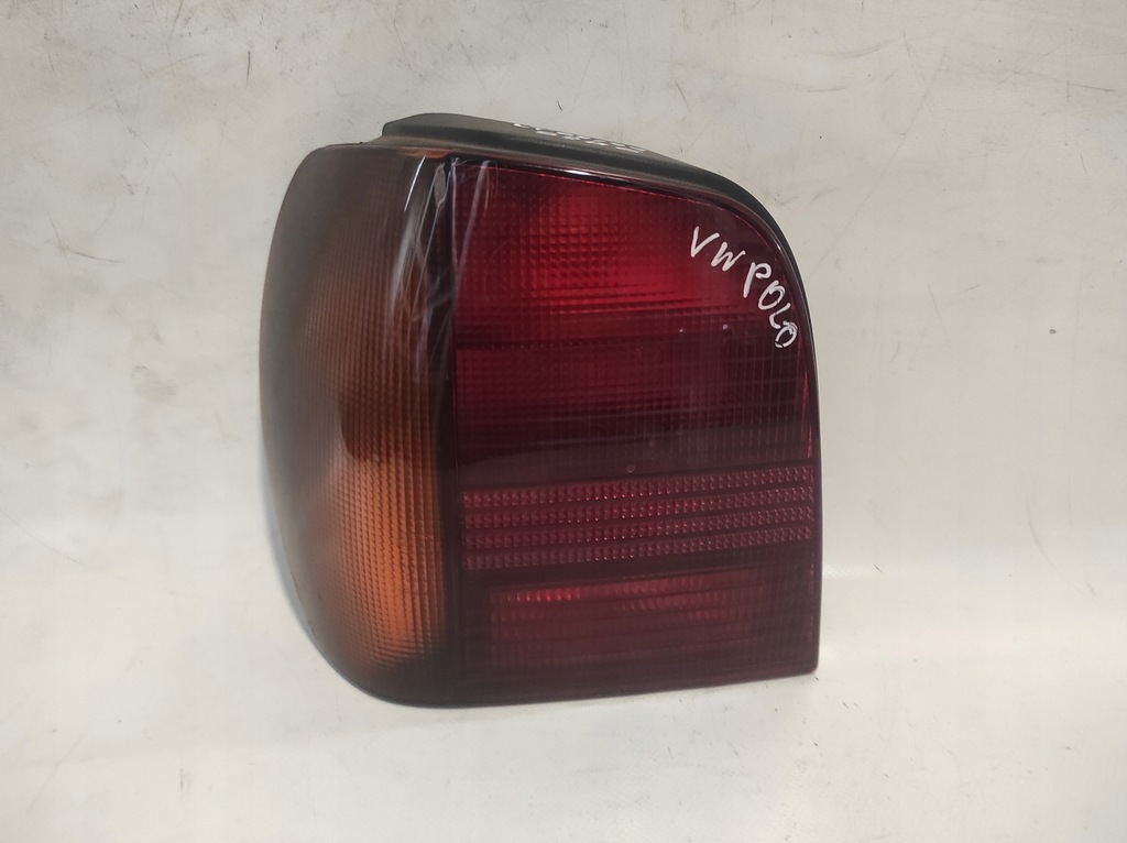 фото №1, Левая лампа задняя vw volkswagen polo 6n