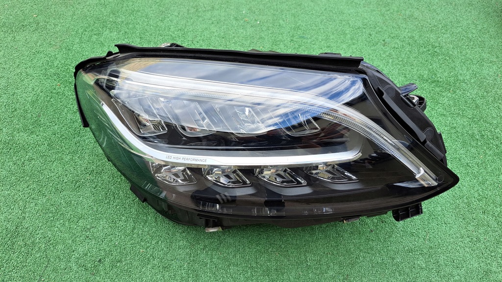фото №1, Mercedes c-klasa w205 lift full led лампа передняя