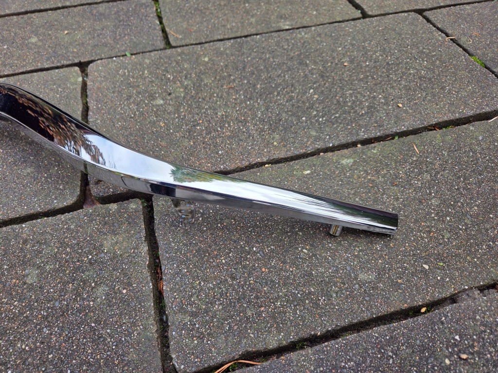 Купить Renault zoe lift хром решётка бампера передний 620728702r 19-2024