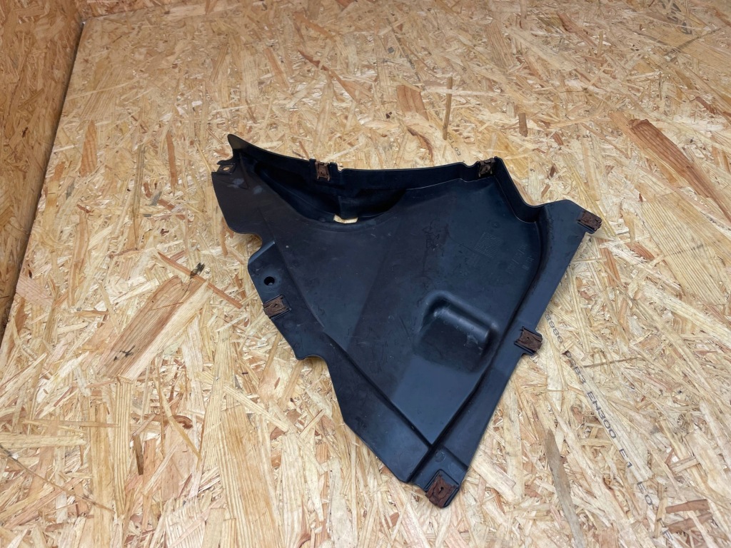 Купити Трикутник підкрилок захист нижня перед правий bmw 4 f32 f33 f36 m-pakiet 8054552