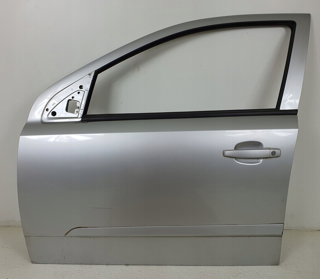 фото №1, Дверь левый перед 157 opel astra iii h