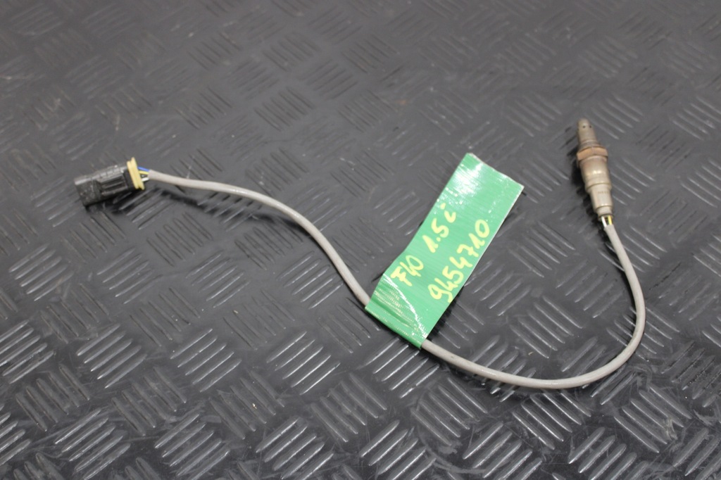 фото №1, Датчик лямбда-зонд 9454710 bmw 1 f40 1,5i