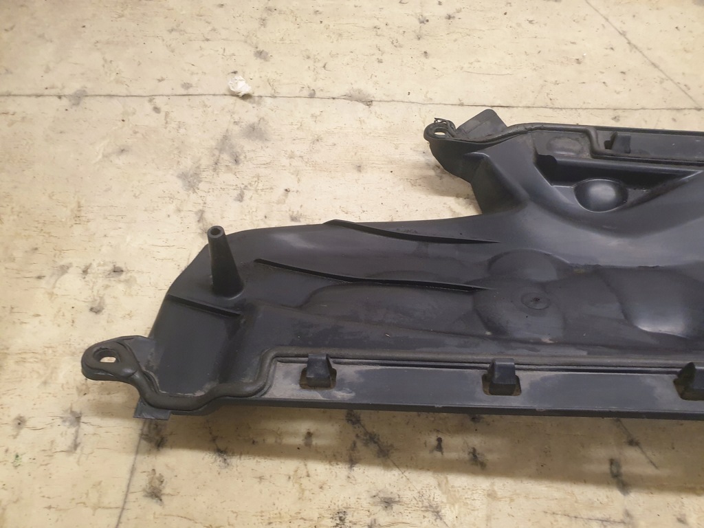 фото №8, Mercedes w211 захист впуск повітря капот a2118800236