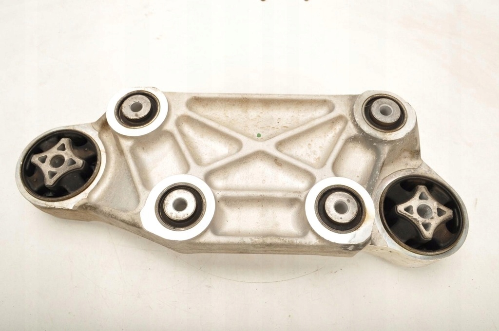 фото №4, Tesla model s p85d кронштейн подушка двигателя