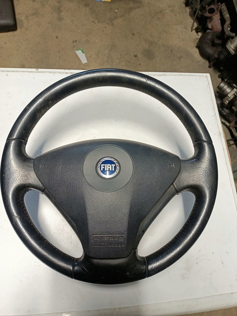 фото №1, Воздуховод fiat stilo кожа