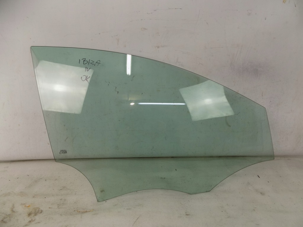 фото №1, Seat ibiza iv стекло дверь правая перед 2009r