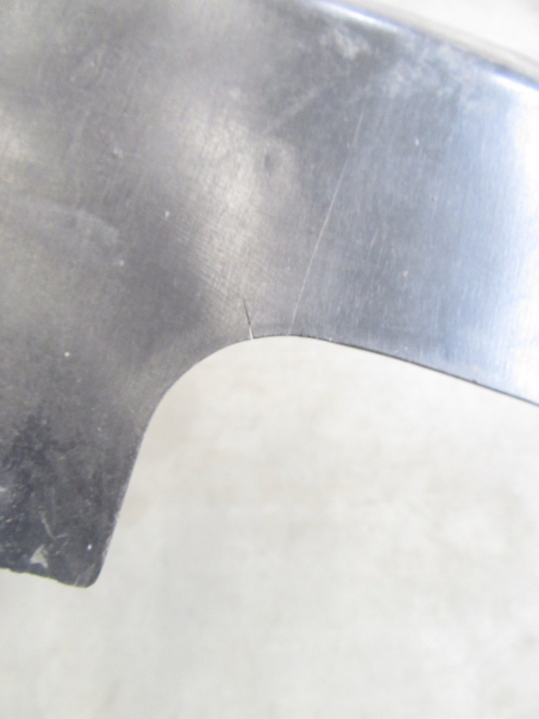 Підкрилок лівий ліва перед bmw e34 Зі Шроту