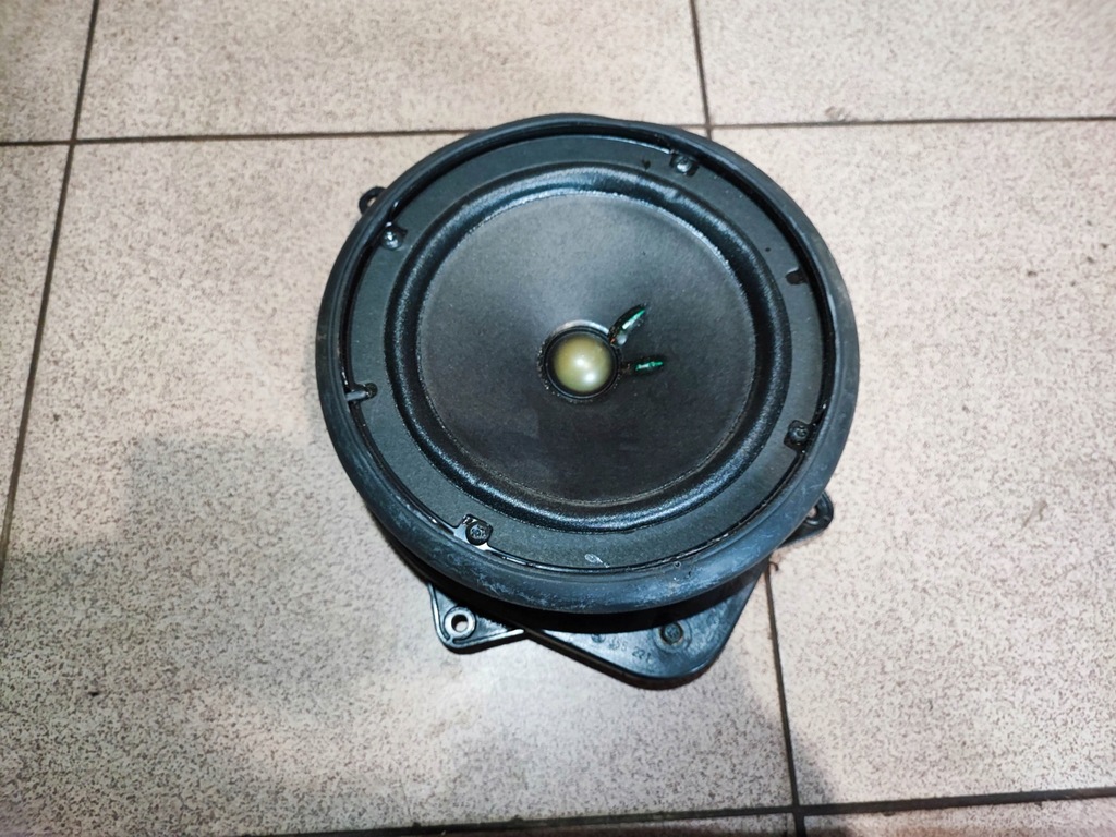 фото №1, Динамік задня bose audi a8 d3