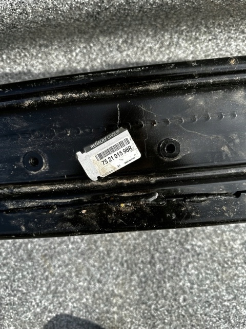 фото №4, Renault оригинальный номер 752101457r балка бампера состояние