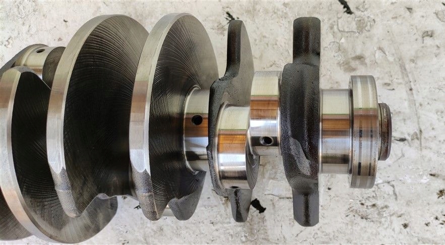 Wał коленчатый audi a4 a6 a8 vw skoda 2.5 tdi v6 059g Цена