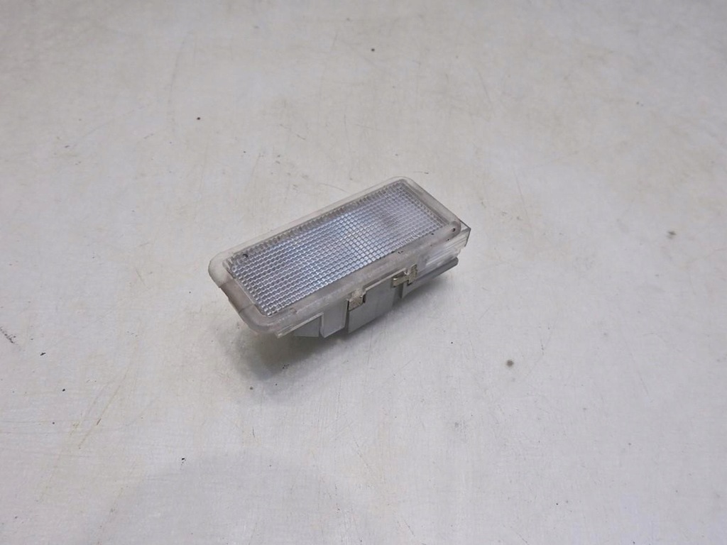 фото №6, Лампа освещение багажника левая peugeot 308 i 3d