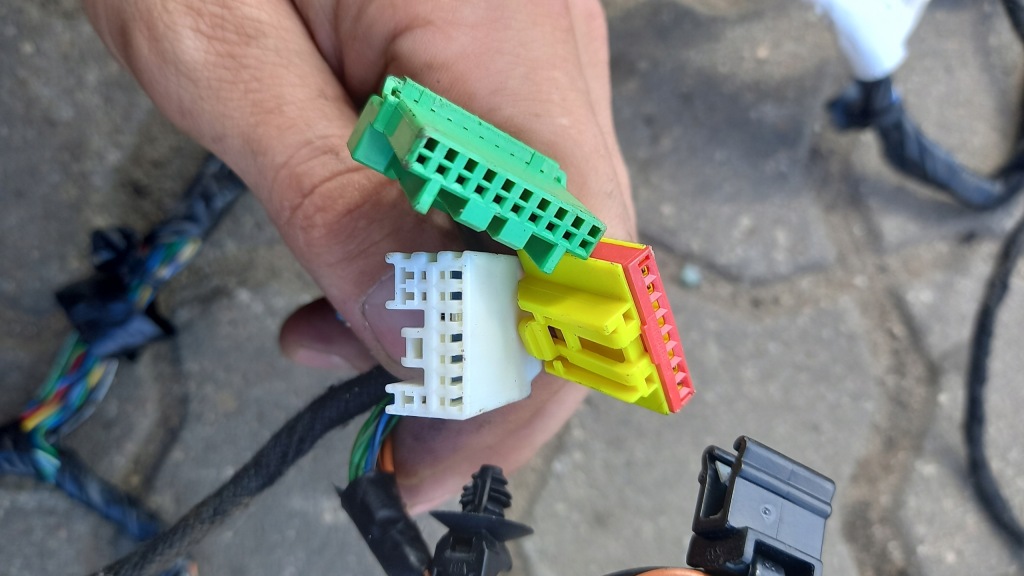 фото №5, Электропроводка жгут volvo v60 10-18r 30761626