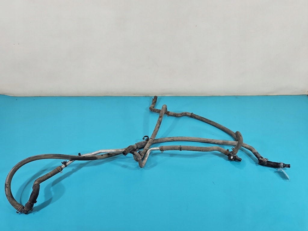 Купити Шланг патрубок трубка води tesla model s 367km 12-16