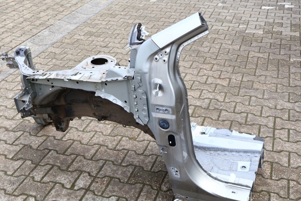 фото №2, Lexus rx iv четверть левая перед 1j7