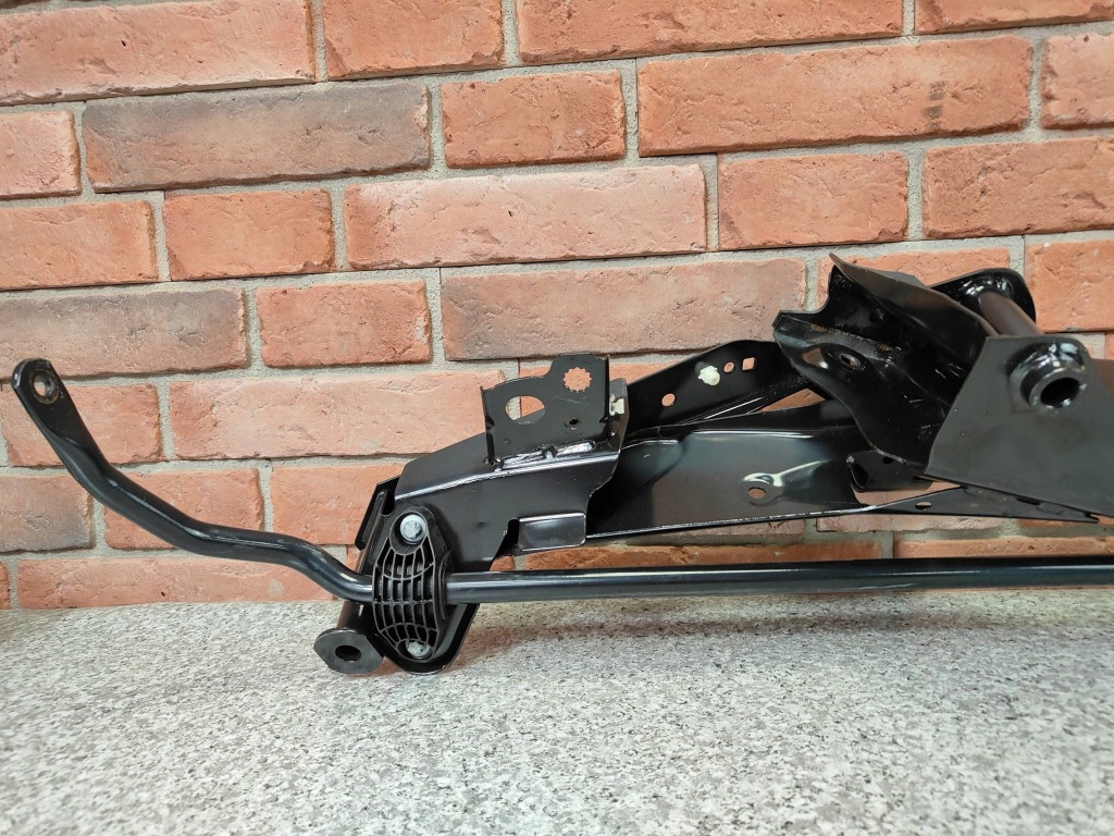 фото №8, Балка подвеска x-drive подрамник задняя 6862558 bmw x1 f48 x2 f39 mini f60