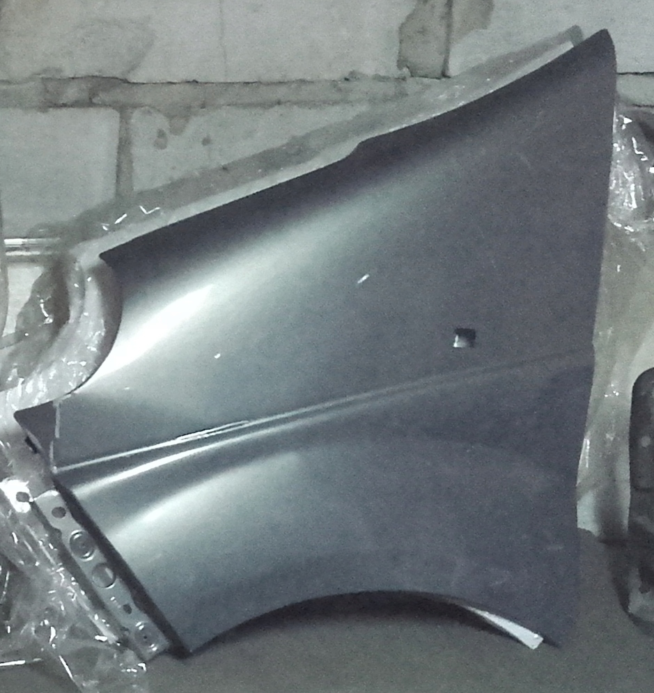 Купить Крыло  левое  renault trafic vivaro uszkodz