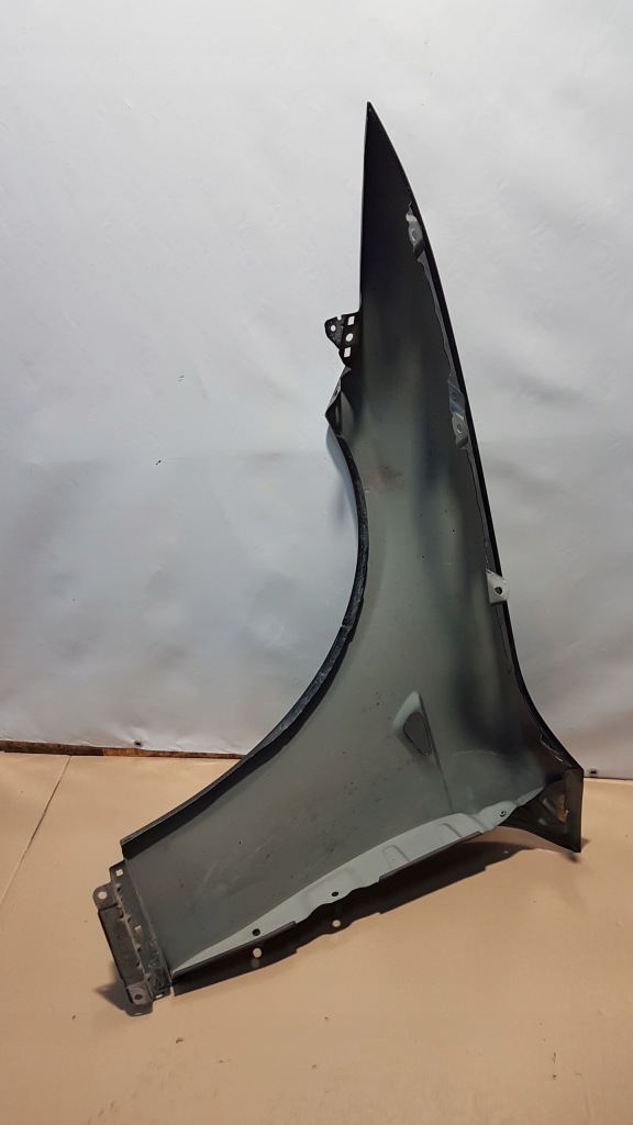 Крила перед правий tesla s 12-16 оригінал Доставка