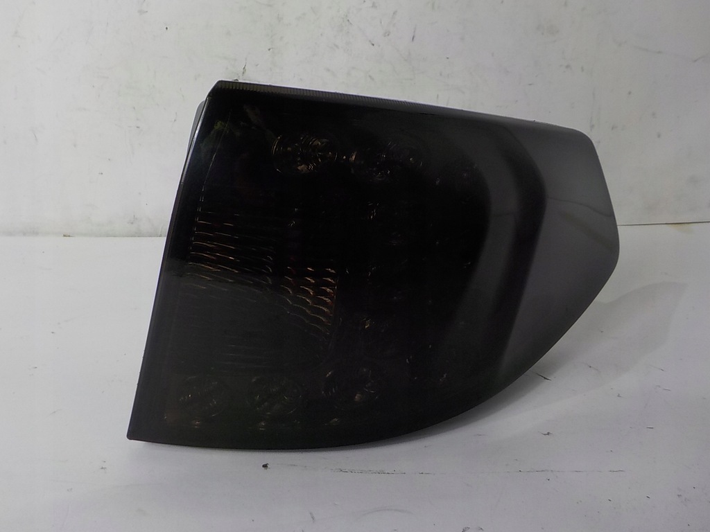 фото №1, Subaru impreza iii gh лампа правая задняя задняя