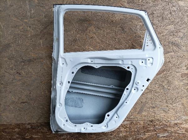 фото №11, Hyundai i30 i-30 fastback дверь задние задняя правое