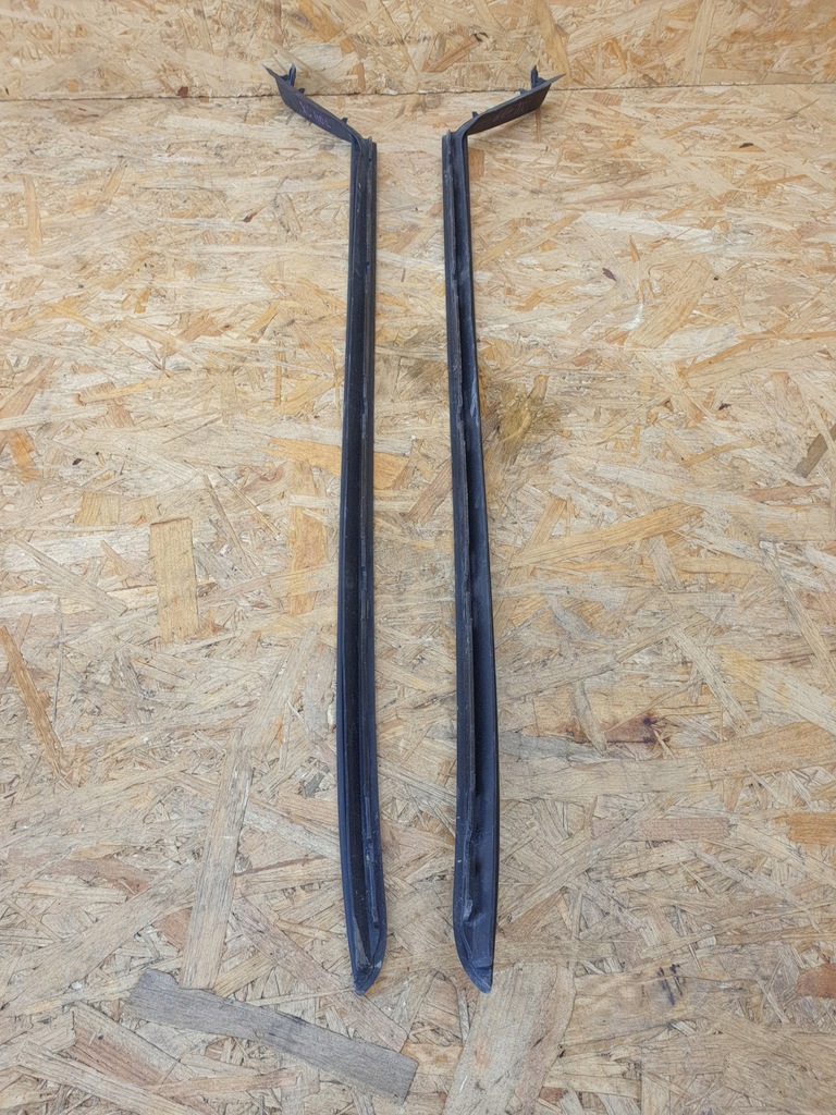 фото №8, Volvo xc40 молдинг скло лобове права ліва