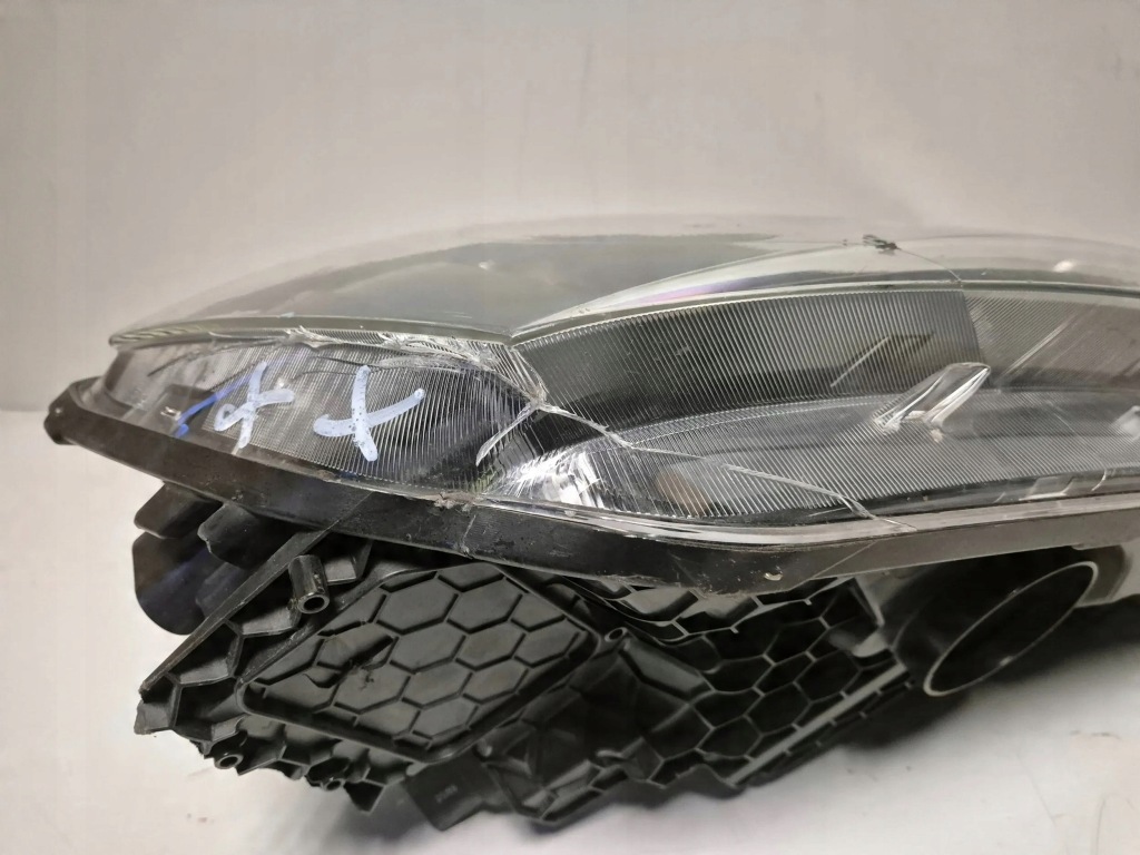 фото №11, Skoda fabia 3 iii 14- лампа правая перед led 6v1941016b повреждённая