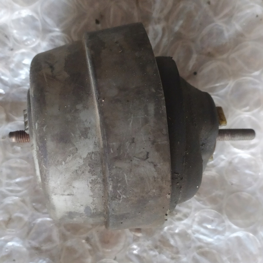 фото №4, Подушка двигуна audi volkswagen skoda bmk