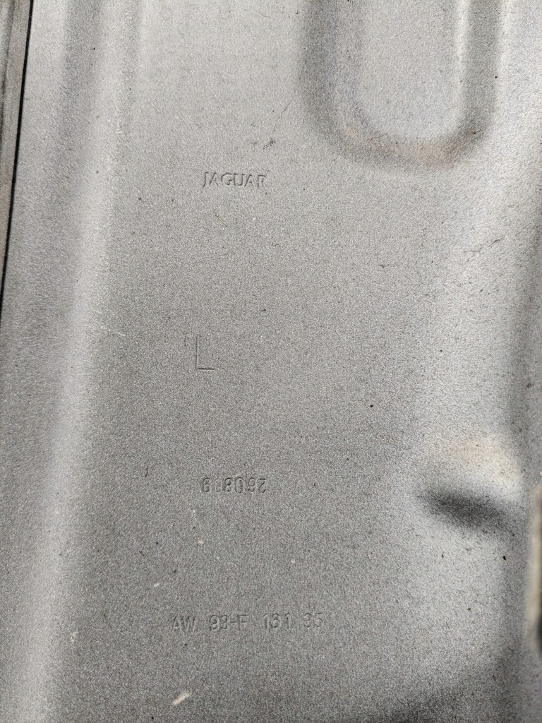 фото №13, Крыло левый перед передний lakier:ner jaguar xj xjl x351 09-