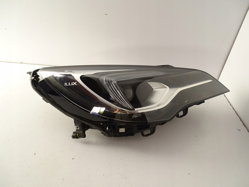 фото №1, Лампа перед передня права opel astra k v full led