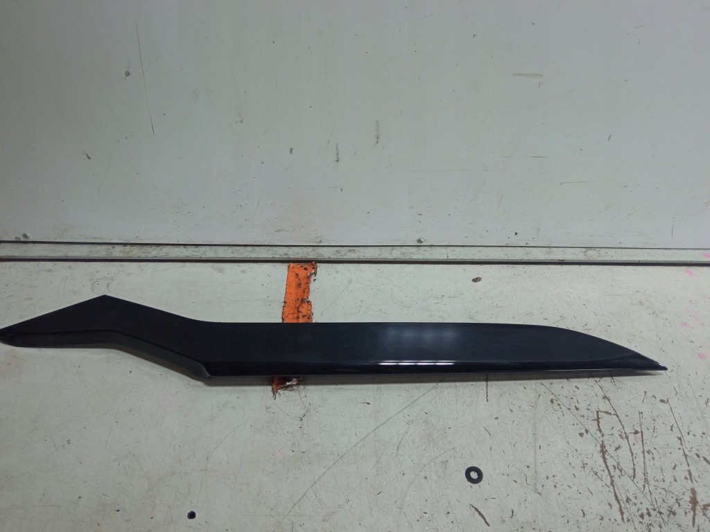 фото №1, Kia ev6 накладка молдинг правый задняя 87860-cv000