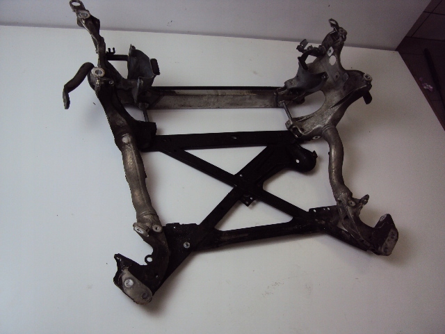 Підрамник підрамник перед audi s4 b8 універсал 3.0 v6 2011 r в Україні