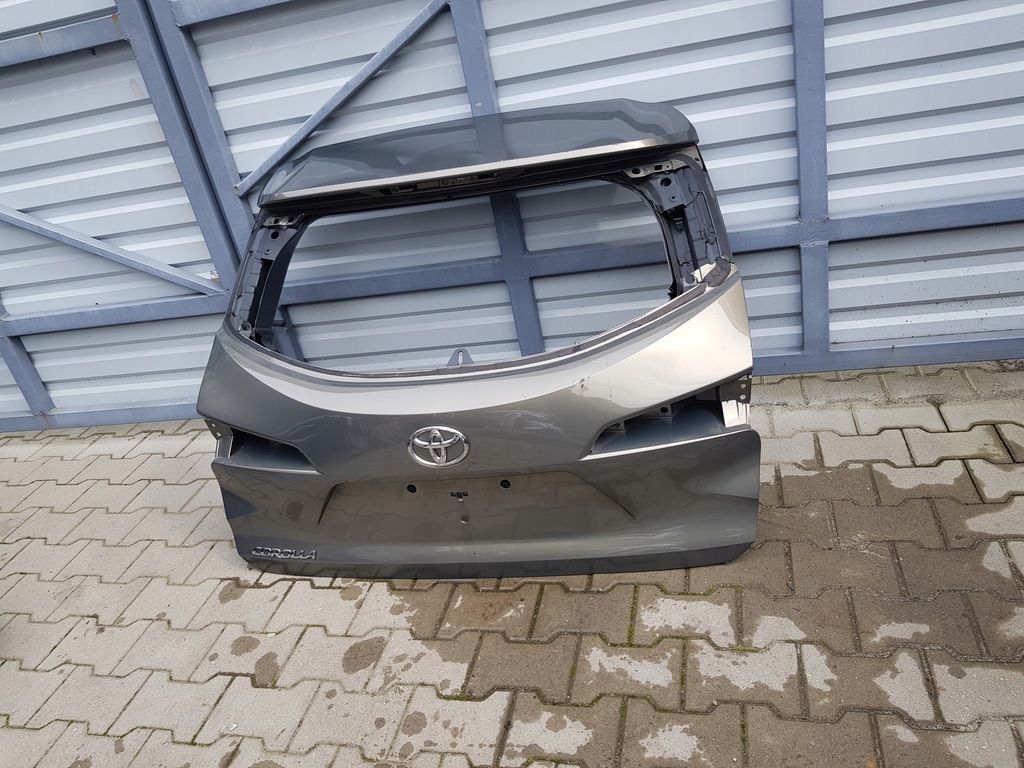 фото №1, Крышка багажника задняя задняя багажника toyota corolla e21 kombi