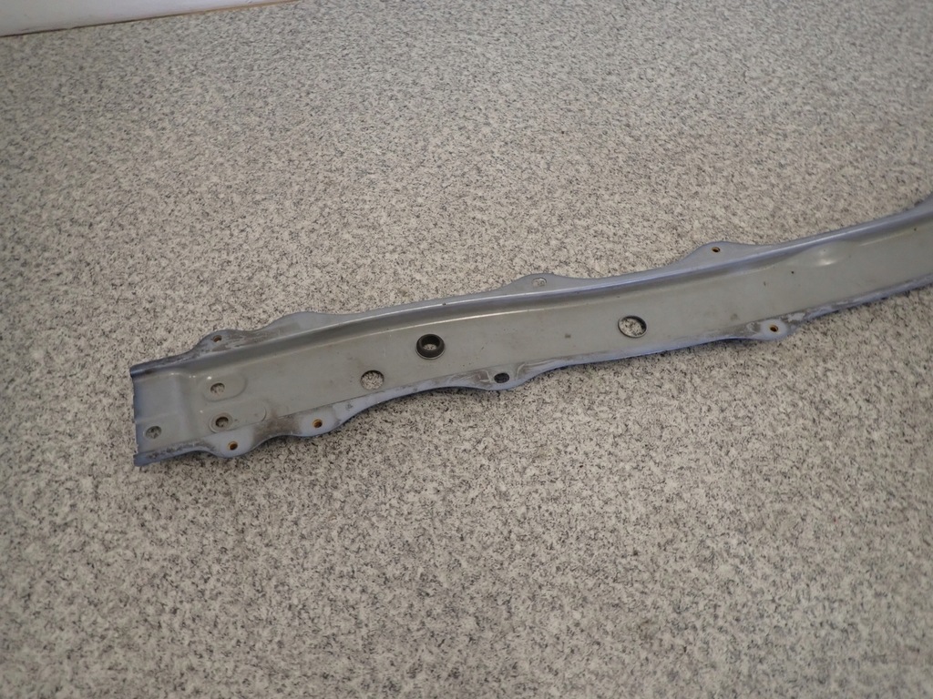 фото №7, Toyota aygo 05-12 балка нижняя поперечина передний