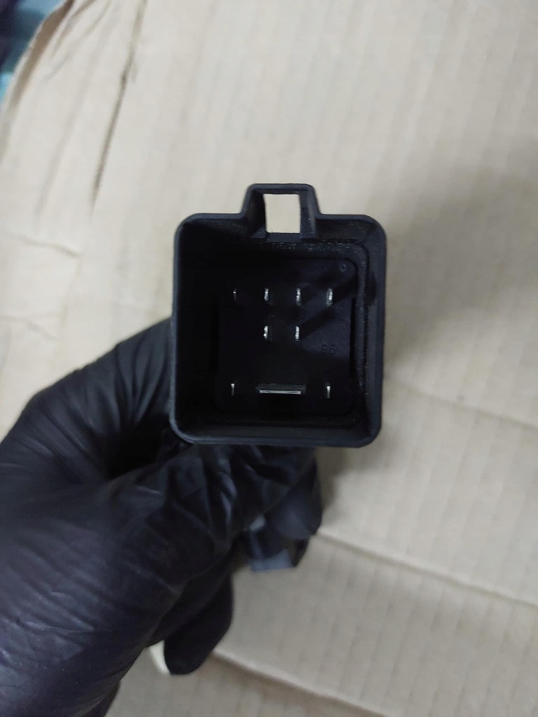 фото №5, Реле свеча накаливания 038907281d vw audi seat skod