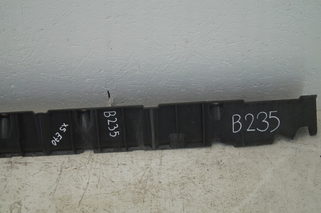 фото №8, Направляющая накладки порога порог правый bmw x5 e70