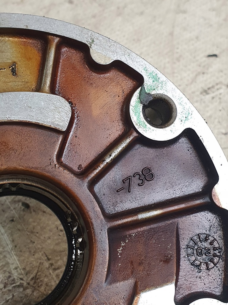 фото №7, Насос масла оригинальный номер 3065014 volvo v70 ii 2.5t 03r.