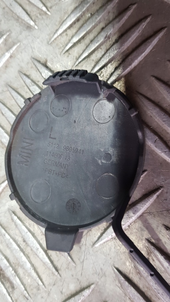 Mini cooper r60 заглушка бампера задній 11460913 Доставка