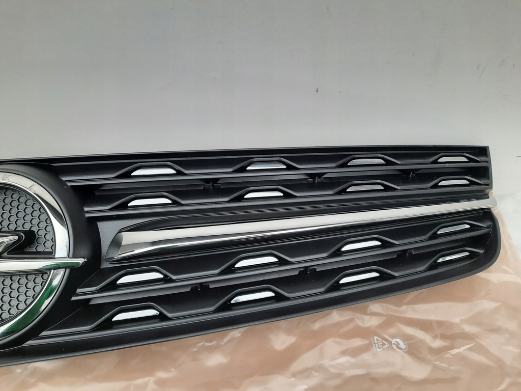 фото №9, Opel zafira life vivaro c решётка радиатора решётка радиатора nowa oryg!