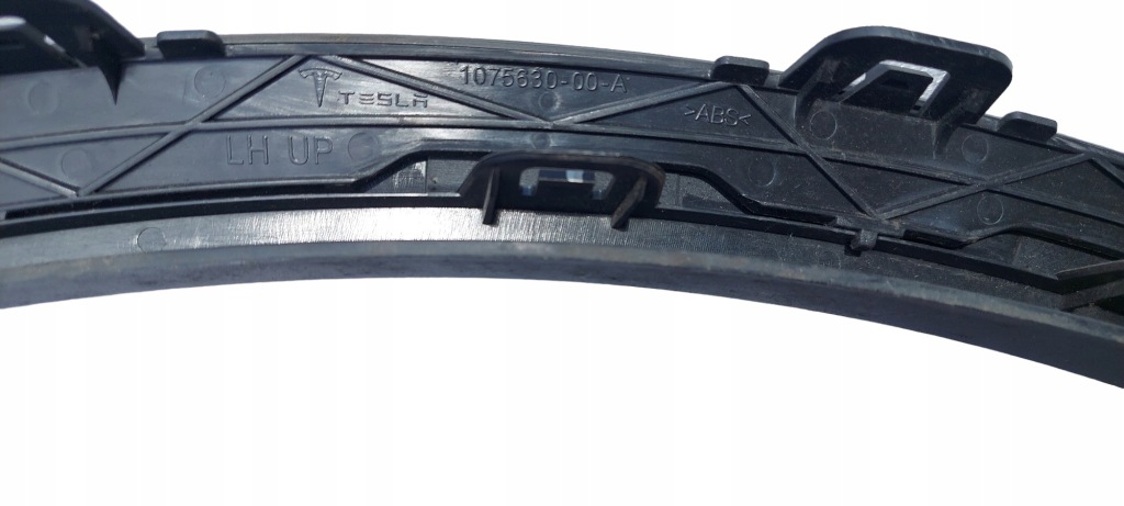 фото №6, Tesla x молдинг крила ліва перед 1078207-00-g 1034429-00l