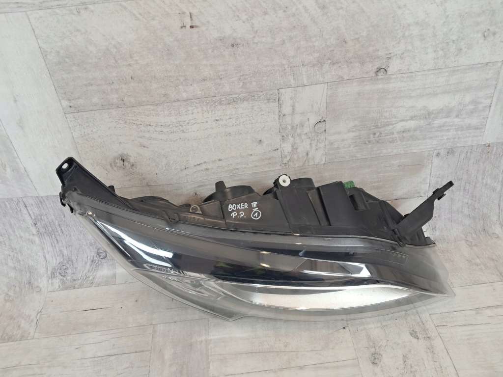 Peugeot boxer jumpy ducato iii lift лампа правый перед 48100748 Цена
