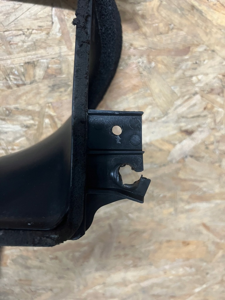 фото №8, Mazda 3 ii bl 2008 - 2012 впуск воздуховод воздуха r2aj1356y