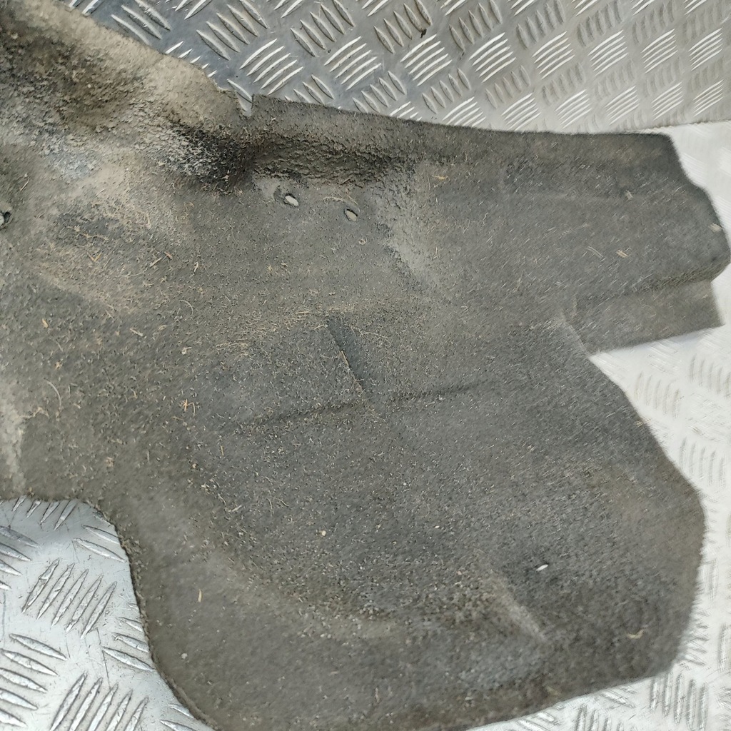 фото №8, Nissan leaf ii ze1 2019 левая сторона подкрылок задние