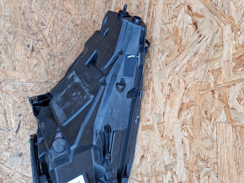 Tesla model 3 y рестайлинг  20- фара перед левая full led европа  1514952-00-c Киев